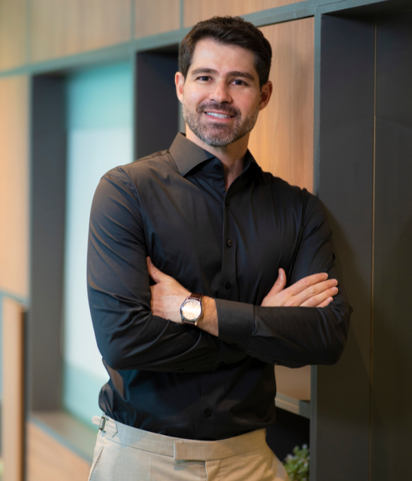 Dr. Matheus Guimarães - Urologista